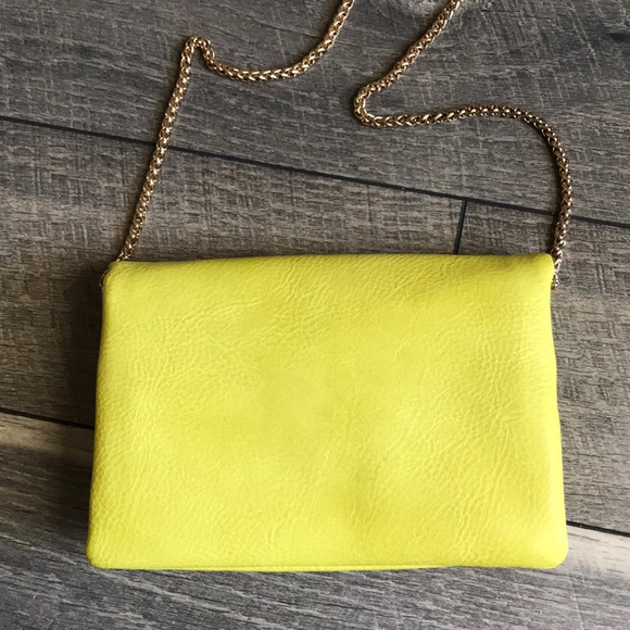 Street Level Yellow Convertible Crossbody - Picture 9 of 12